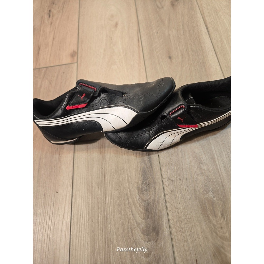 Puma Racing Sneakers Mens‎ Size 9.5 Black Red Slip On Strap Athletic Shoes